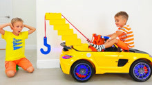 尼基兄弟：弗拉德和尼基用玩具吊车，装了一个玩具屋！
