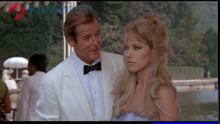 007系列：詹姆斯邦德搭讪美女被阻碍，难挡一流泡妞功底