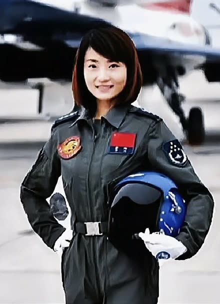 余旭,首位歼10女飞行员,壮烈牺牲时年仅30岁,致敬!