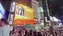 著名书法家贾宏军荣登美国纽约时代广场“世界第一屏”纳斯达克屏